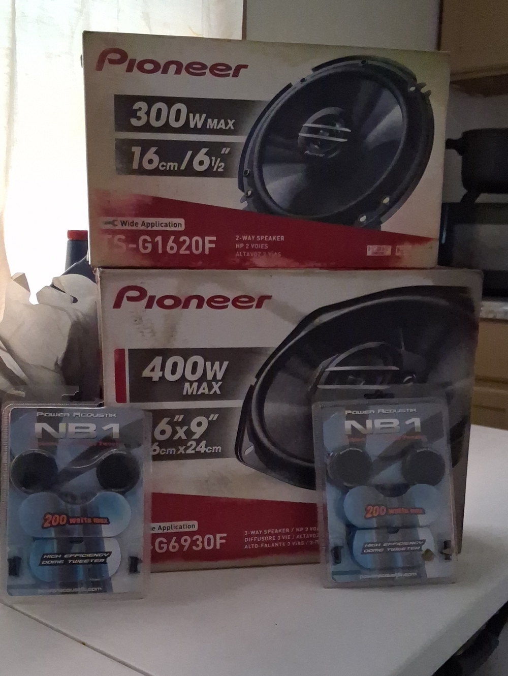 PIONEER Black Car Speaker and Tweeter Set with Packaging